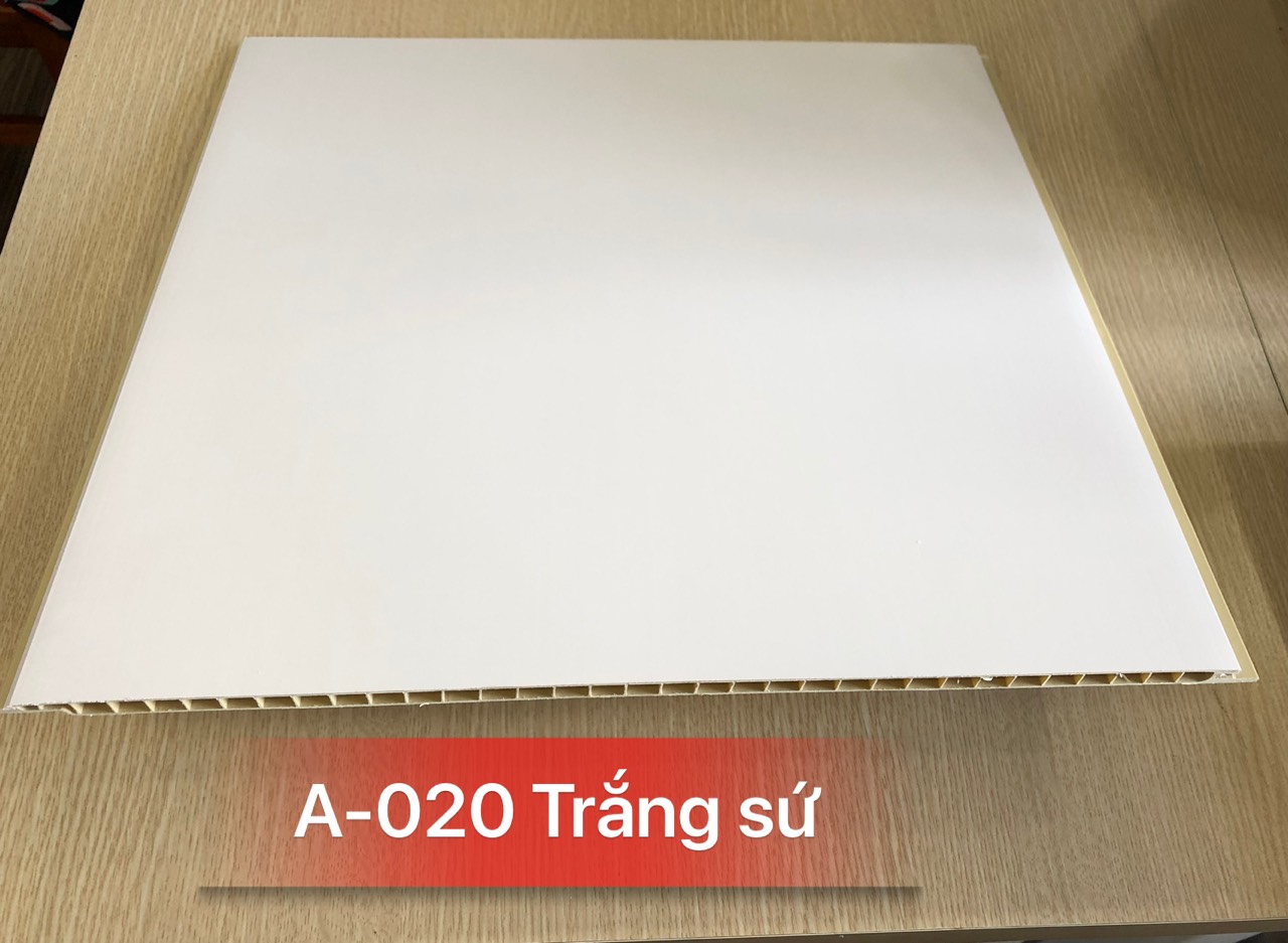 Tấm Nhựa Ốp Trần Màu Trắng: Lựa Chọn Hoàn Hảo Cho Không Gian Sống Hiện